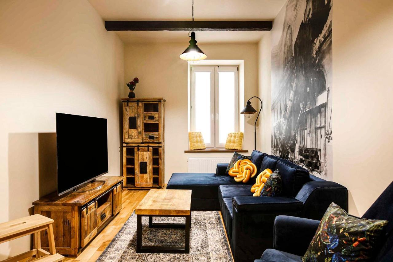 2-Room Apartment With Kitchen, Heart Of Cracow Old Town Cracovie Extérieur photo