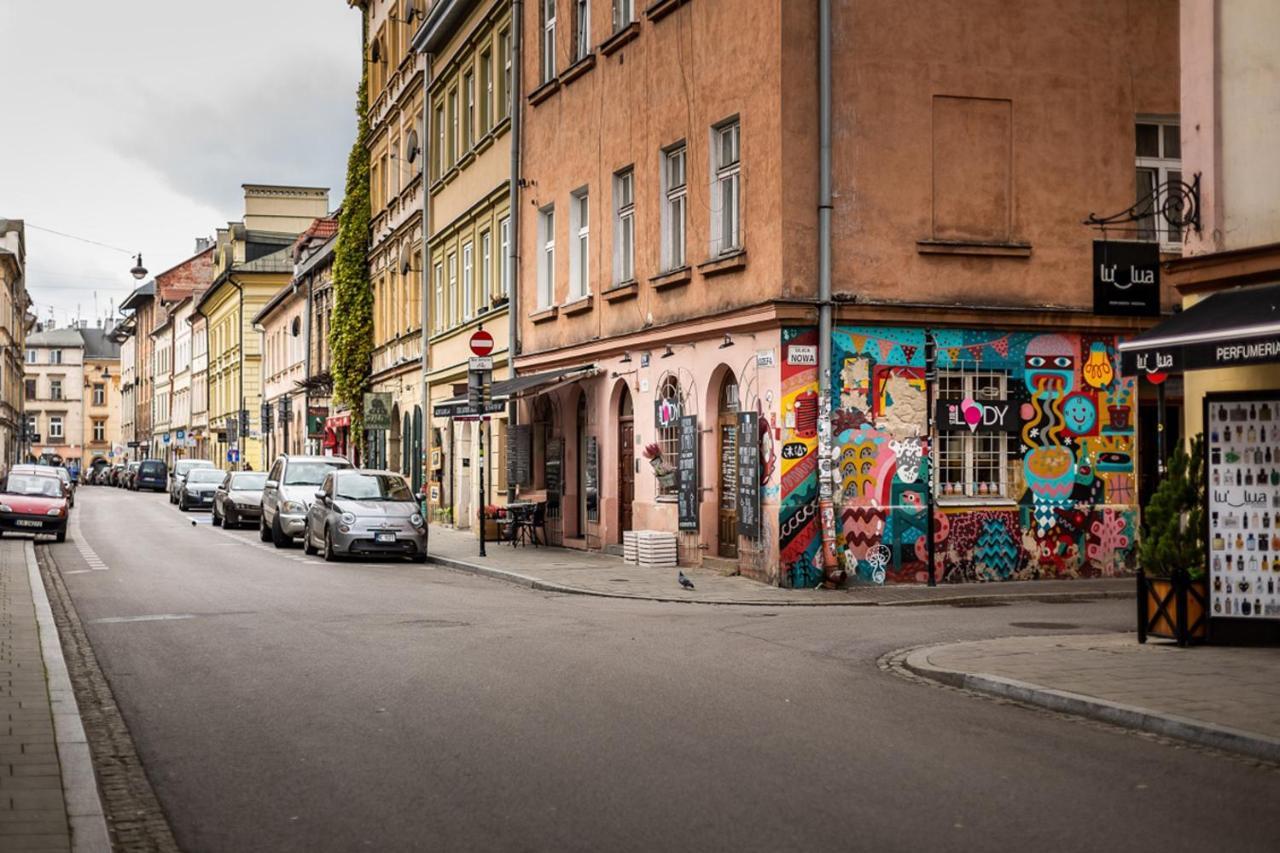 2-Room Apartment With Kitchen, Heart Of Cracow Old Town Cracovie Extérieur photo